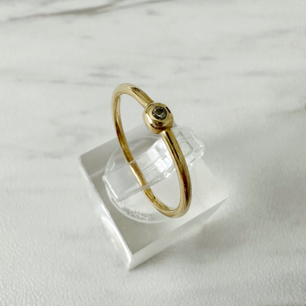 Lulu Tiny Crystal Ring