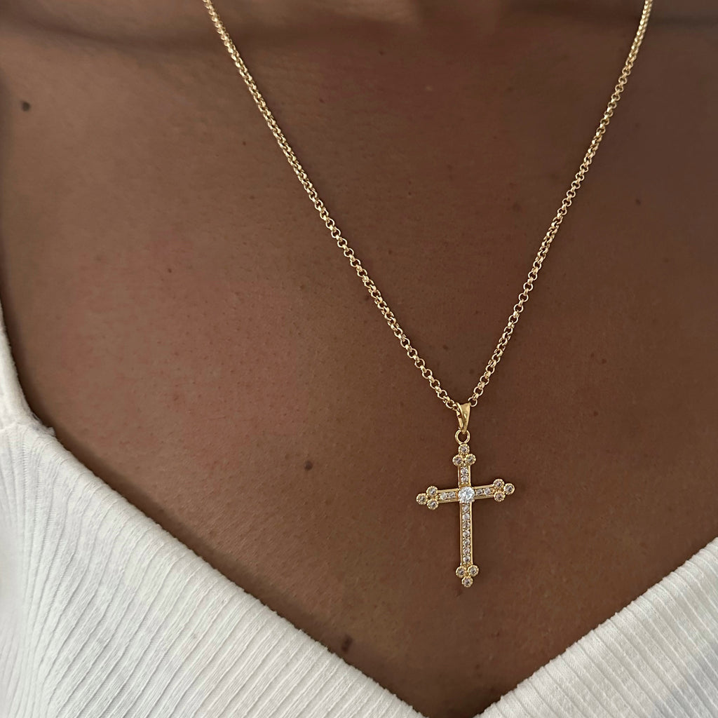 The Evie Cross Necklace